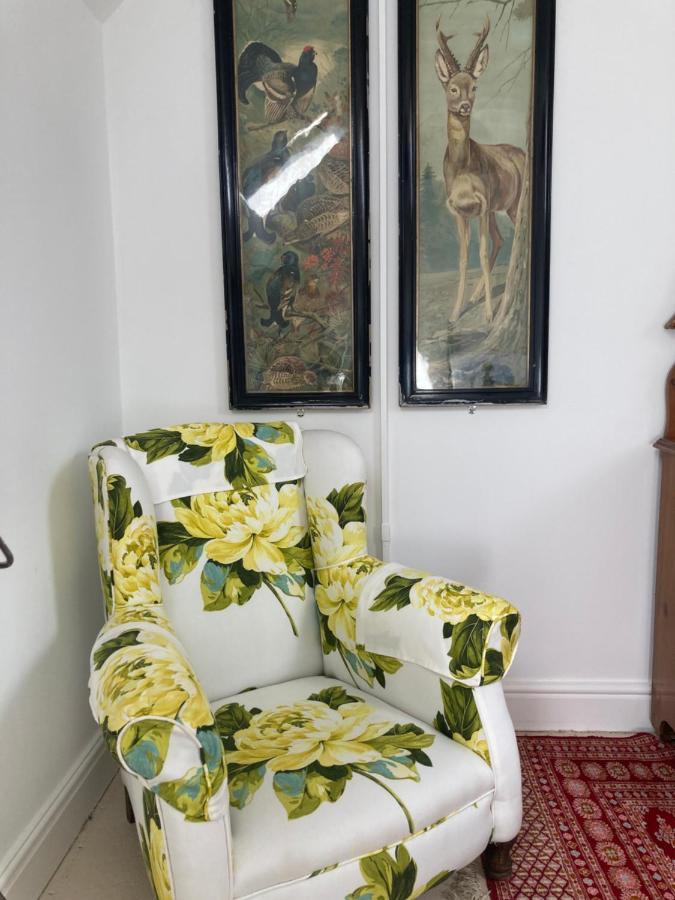 The Loft Apartment Stamford Bagian luar foto