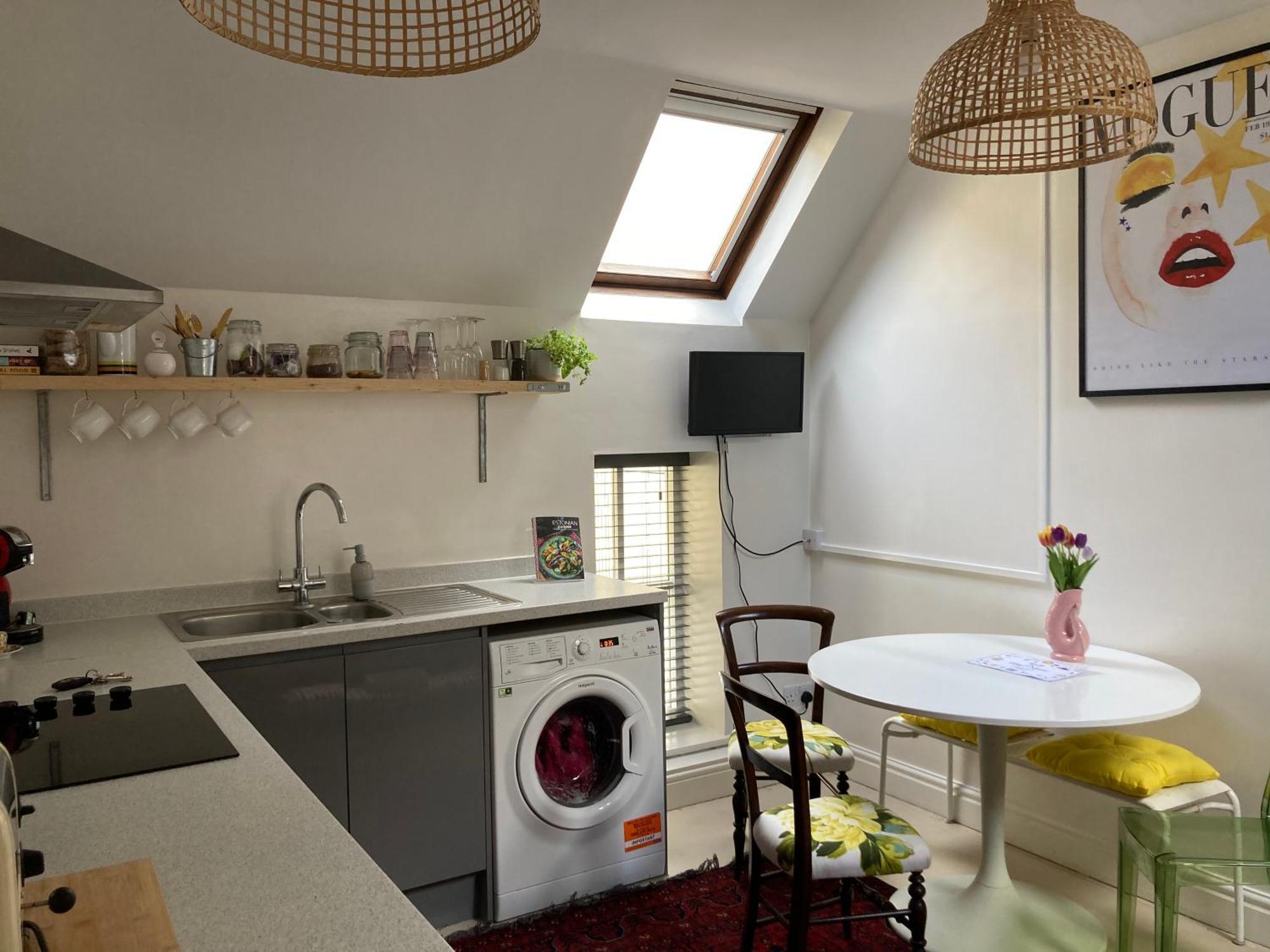 The Loft Apartment Stamford Bagian luar foto